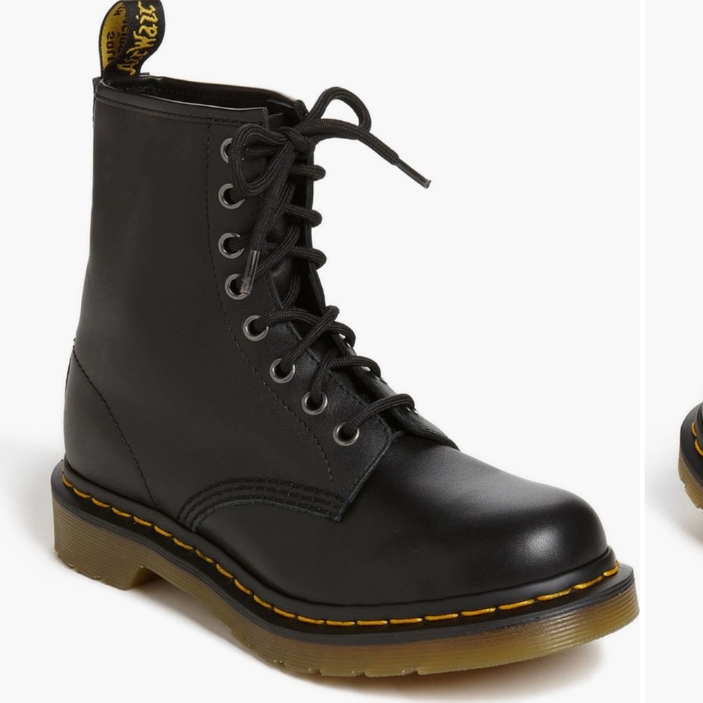 Dr. Martens 1460s